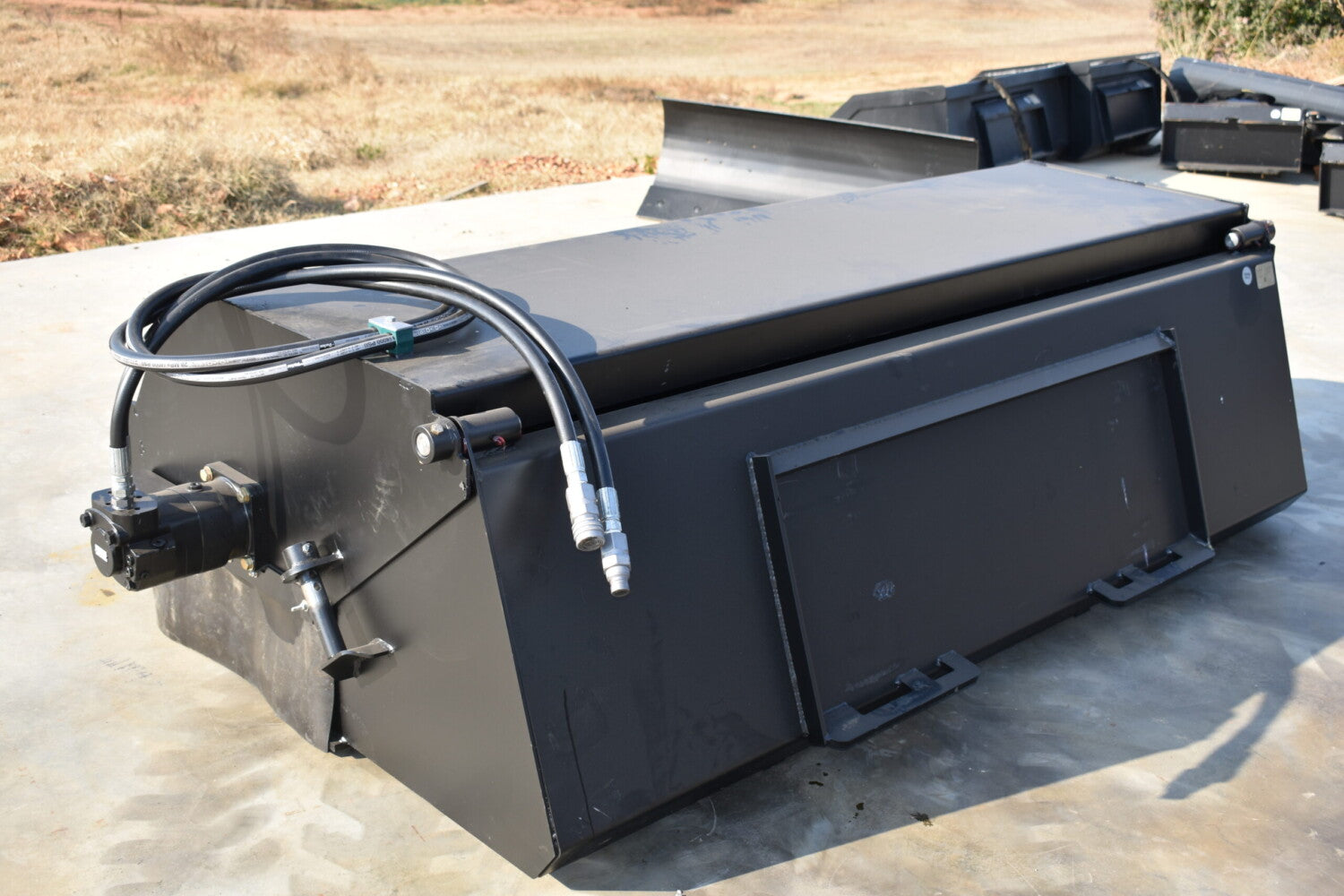 Hydraulic Pick Up Broom