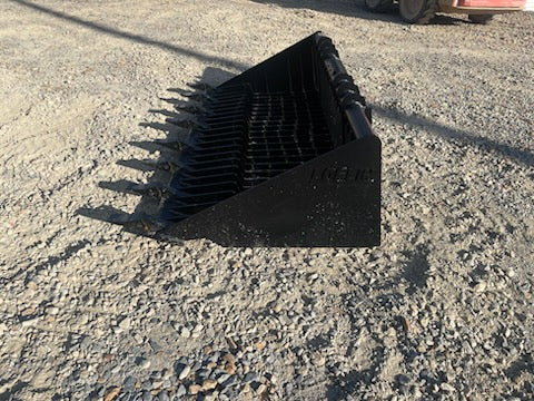 Old Style Rock Bucket w/Teeth